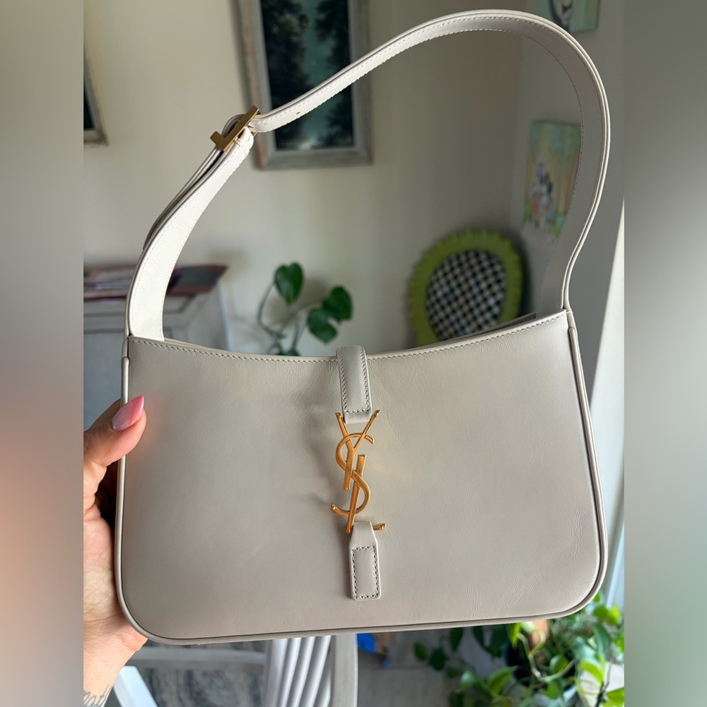 Cream Le 5 A 7 Mini YSL Calfskin Bag